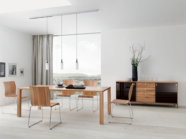 Chaise Magnum empilable    