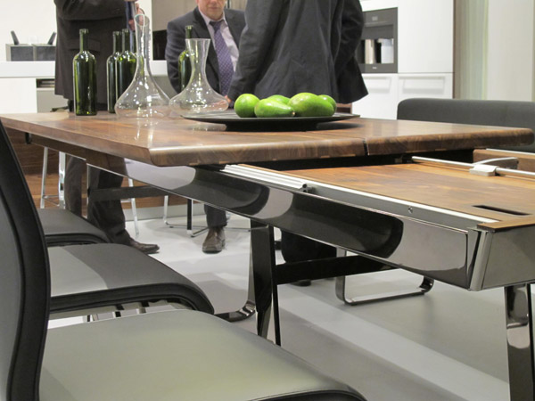 Table Nox   une allonge intégrée lg 1200 mm